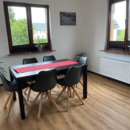 Ringtoys Rooms Zimmer Mit Geimeindebadezimmer Welcherath Εξωτερικό φωτογραφία