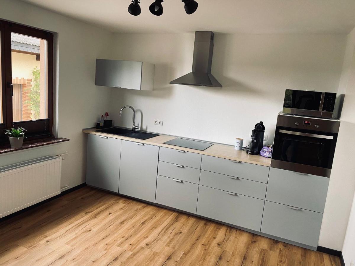 Ringtoys Rooms Zimmer Mit Geimeindebadezimmer Welcherath Εξωτερικό φωτογραφία